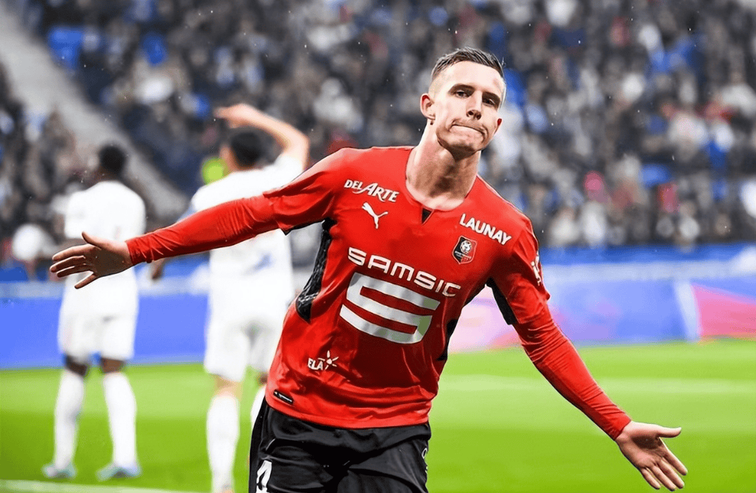 雷恩惊险告捷!法甲球队主场-力克罗马,提前晋级的简单介绍 雷恩惊险告捷!法甲球队主场-力克罗马,提前晋级的简单介绍