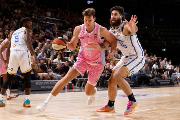 关于新西兰篮球联赛锦标赛场场赛事热播的信息 关于新西兰篮球联赛锦标赛场场赛事热播的信息