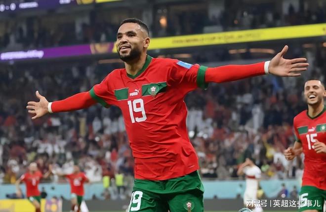 包含欧预赛:加拿大队击败对手,晋级下一阶段的词条 包含欧预赛:加拿大队击败对手,晋级下一阶段的词条