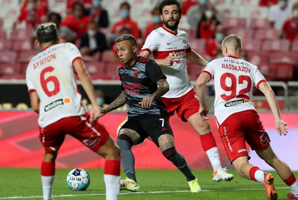 大洋洲球队在国际足球比赛中赢得胜利 大洋洲球队在国际足球比赛中赢得胜利