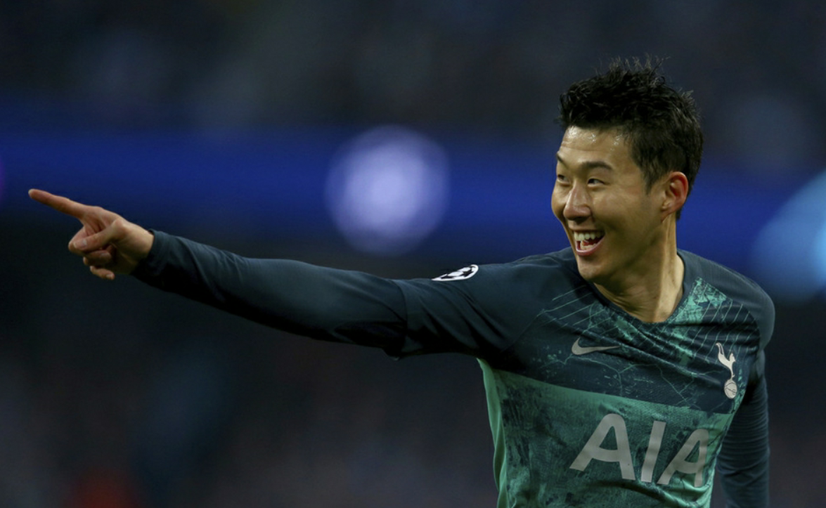 阿贾克斯逆袭成功,晋级八强 阿贾克斯逆袭成功,晋级八强