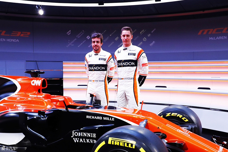 包含索伯车队碾压阿斯顿马丁,勒克莱尔惊艳四座的词条 包含索伯车队碾压阿斯顿马丁,勒克莱尔惊艳四座的词条