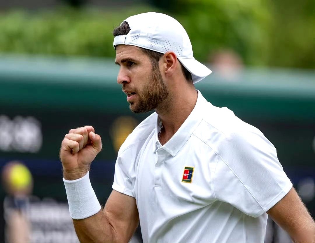 美网险胜温网，兹维列夫带队取胜