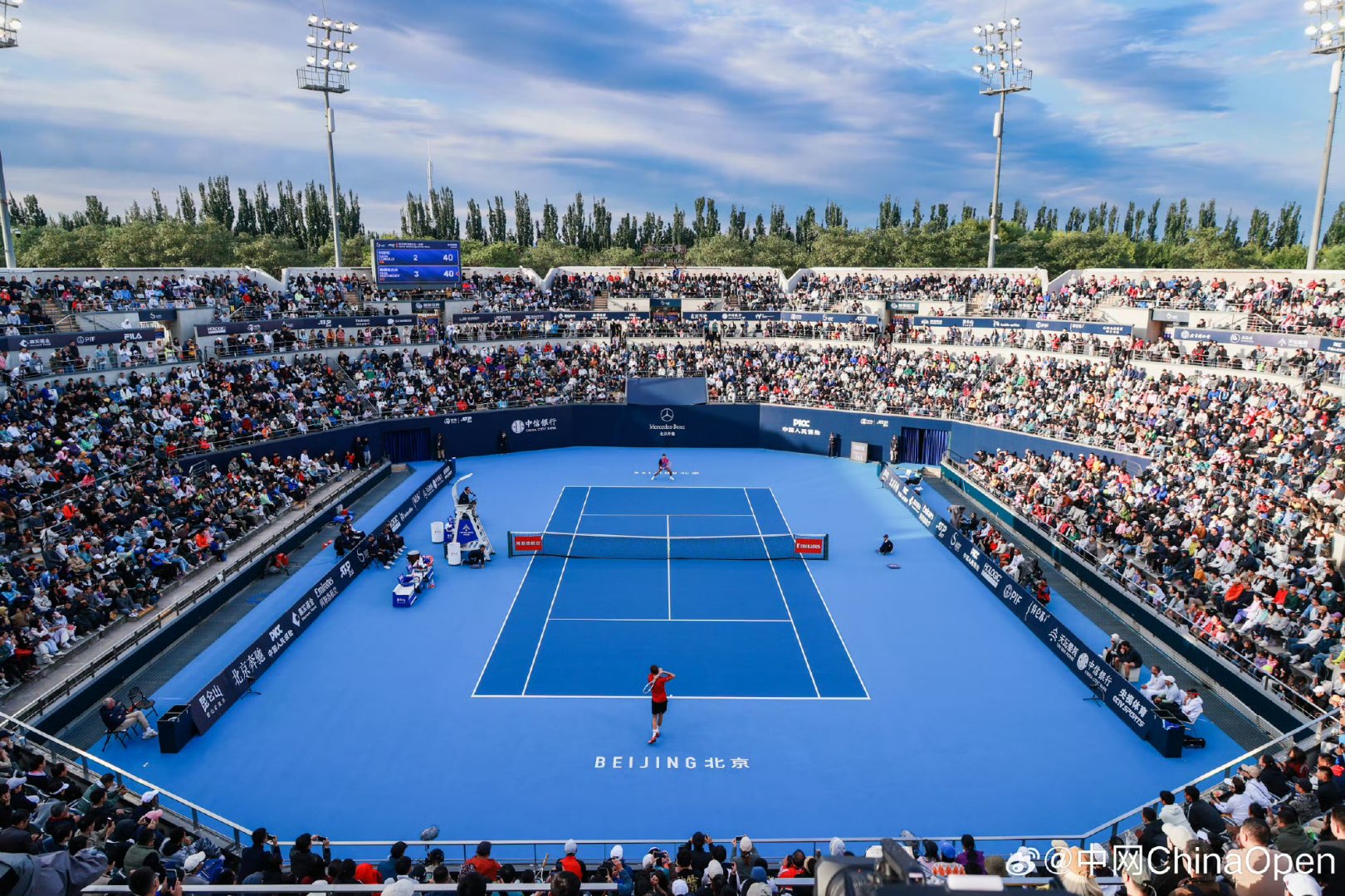 温网翻盘年终总决赛，梅德韦杰夫刷新纪录