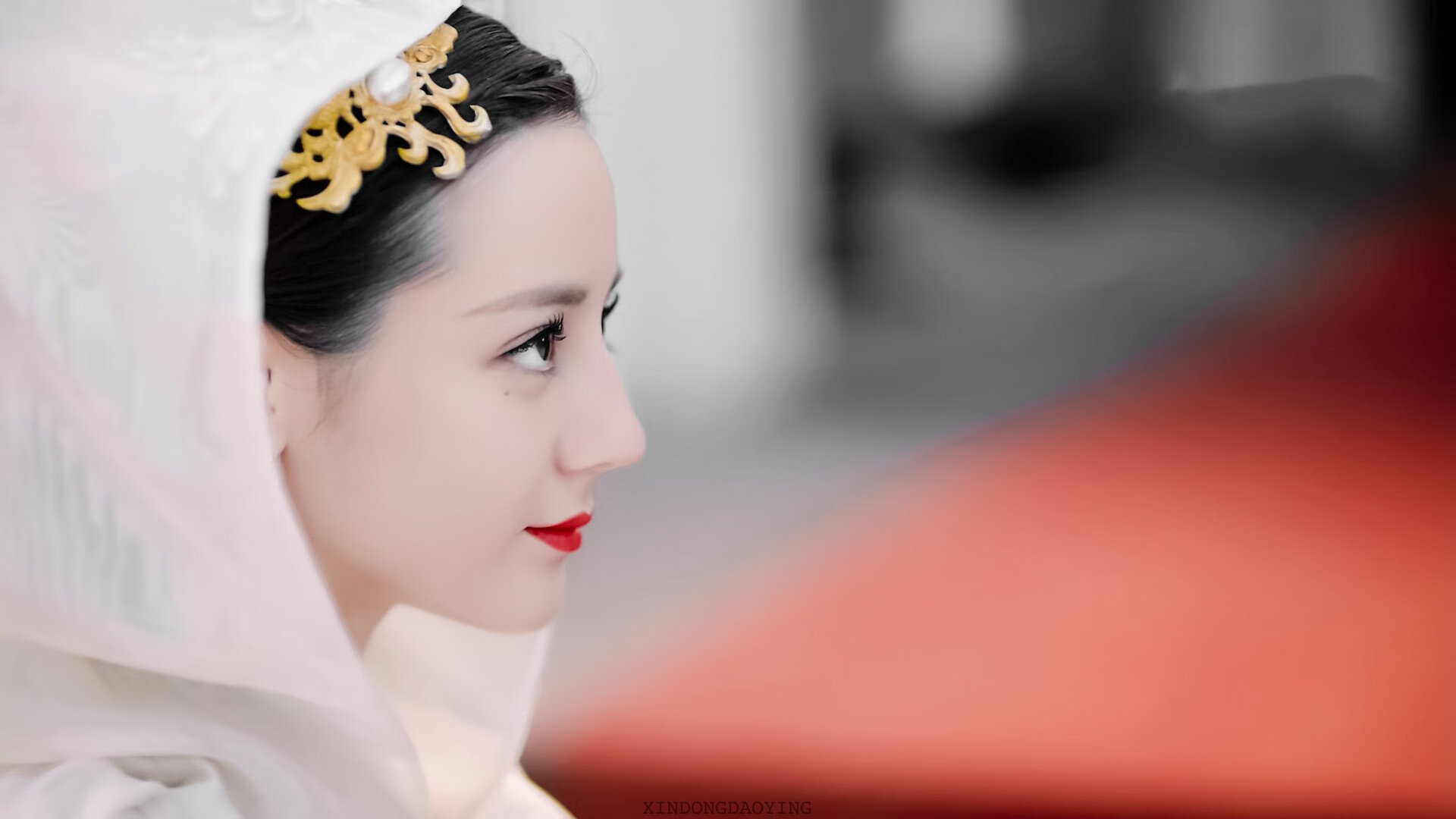 跨界征服，篮球场的轰鸣与赛道上的绝杀—当活塞踏平老鹰，米切尔于F1银幕上演接管艺术