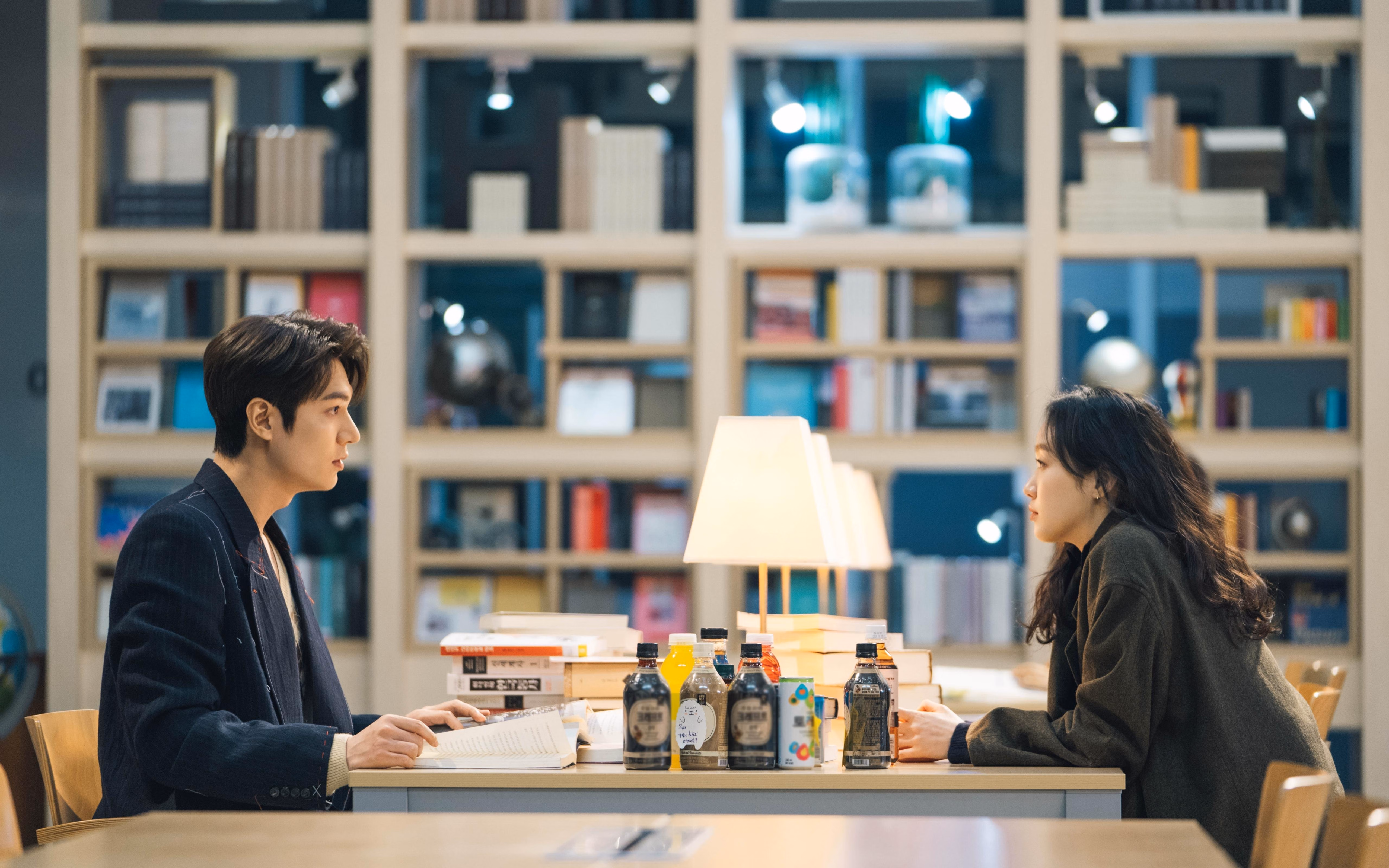 当唯一性被验证，德布劳内的无解题与里昂的终极解法